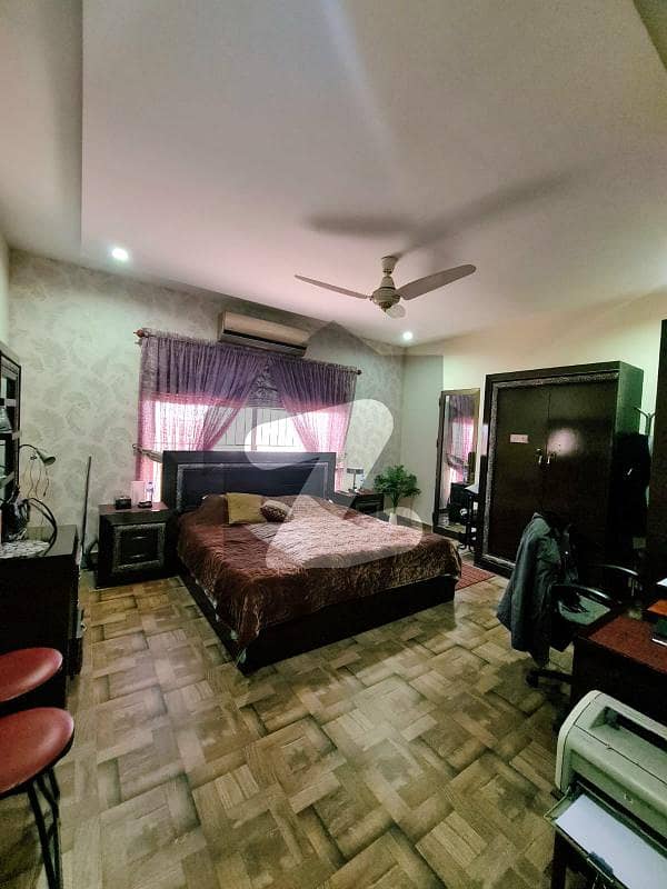 ڈیوائن گارڈنز لاہور میں 5 کمروں کا 1 کنال مکان 7.5 کروڑ میں برائے فروخت۔