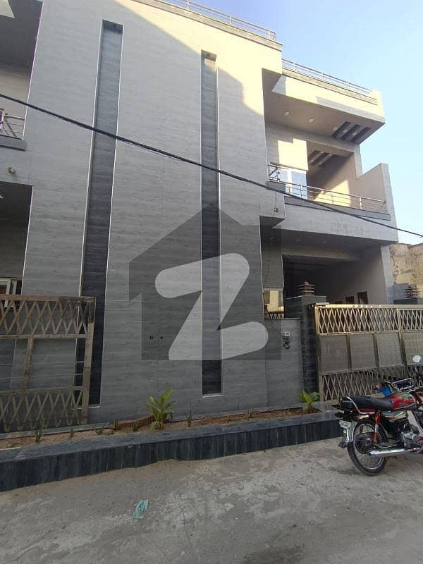 صنوبر سٹی۔ گرین ولاز صنوبر سٹی,اڈیالہ روڈ,راولپنڈی میں 4 کمروں کا 4 مرلہ مکان 1.25 کروڑ میں برائے فروخت۔