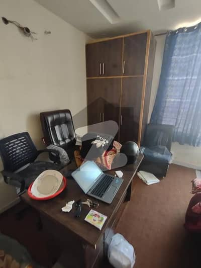 Apartment Available For Bacholers N Silent Office