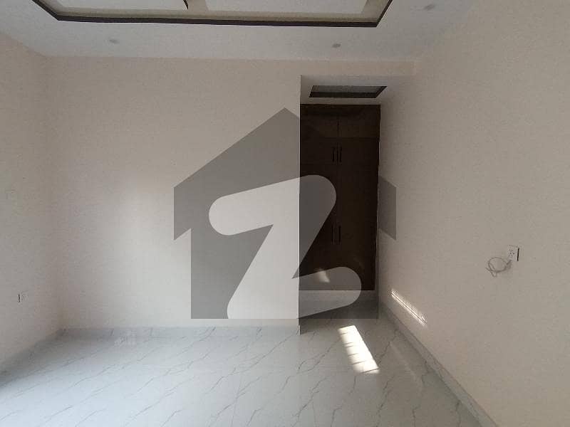 Spacious Prime Location House Is Available In Wapda Town Phase 1 - Block D For sale