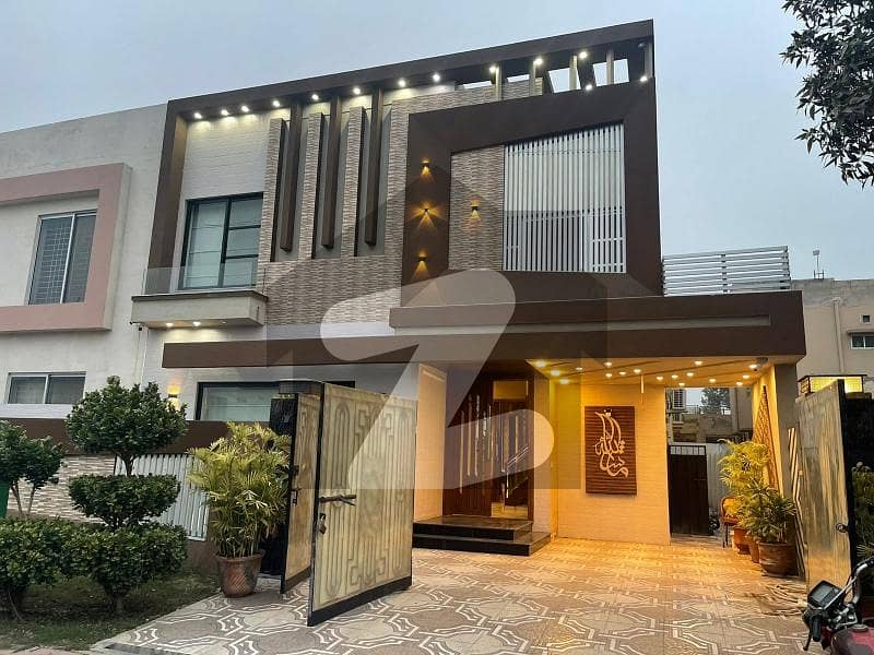10 Marla Brand New Luxury Furnished House For Sale In Bahria Town Lahore