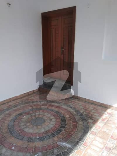 8 MARLA BEAUTIFUL HOUSE WITH GAS AVAILABLE FOR RENT IN DHA RAHBER 11 SECTOR 1 BLOCK A