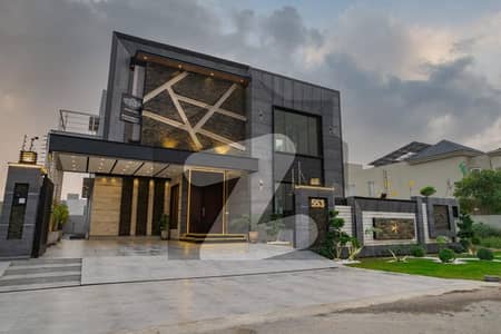 1 Kanal Brand New Full Luxurious Fully Furnished And Fully Basement Beautiful Modern Design Full House Lowest Sale Price In DHA Phase 7 T Block