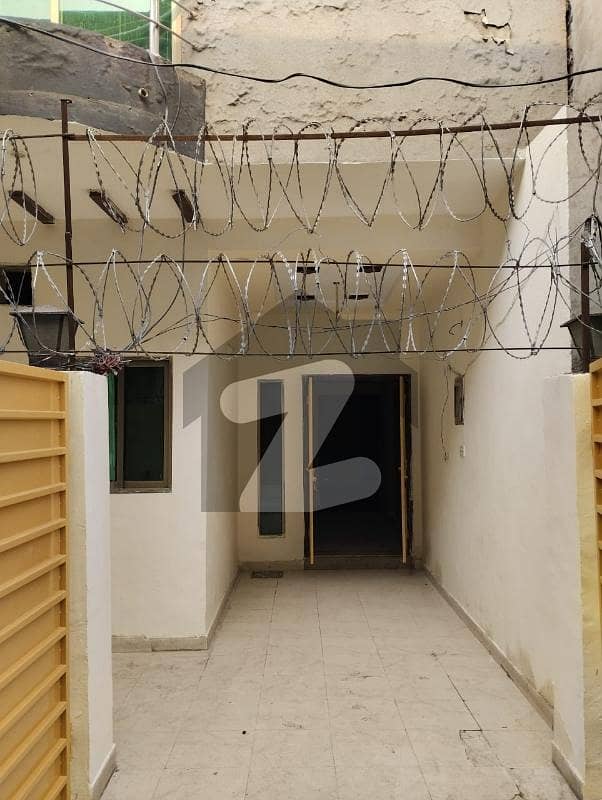 ہربنس پورہ لاہور میں 3 کمروں کا 3 مرلہ مکان 32.0 ہزار میں کرایہ پر دستیاب ہے۔