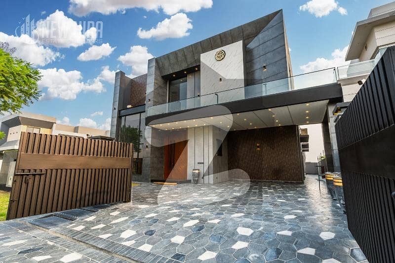 Top Of Line Modern Design Brand New 1 Kanal House For Sale Top Location