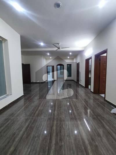 one Kanal new upper portion available for Rent in DHA Phase 8