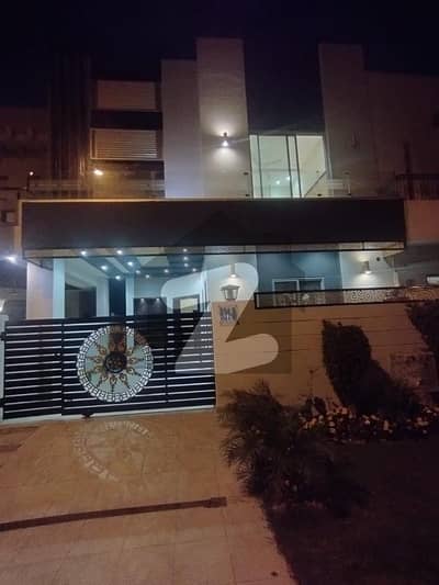 3 BEDS 5.5 MARLA PRIME LOCATION HOUSE FOR SALE IN DHA PHASE 5 BLOCK D