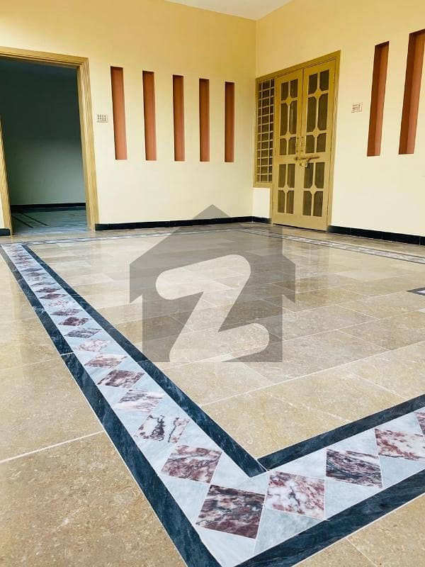 بلال ٹاؤن ایبٹ آباد میں 8 کمروں کا 10 مرلہ مکان 2.3 کروڑ میں برائے فروخت۔ بلال ٹاؤن ایبٹ آباد میں 8 کمروں کا 10 مرلہ مکان 2.3 کروڑ میں برائے فروخت۔