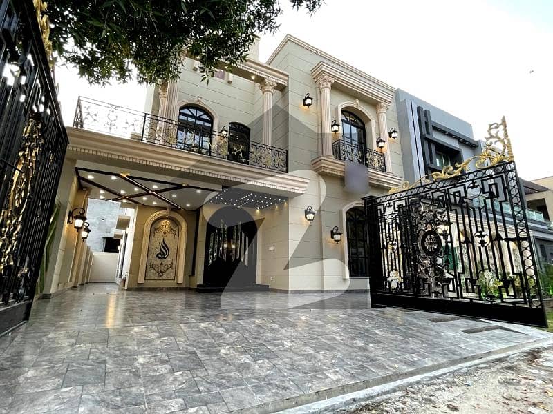 10 Marla Beautiful Spanish House For Sale In Bahria Town Lahore
