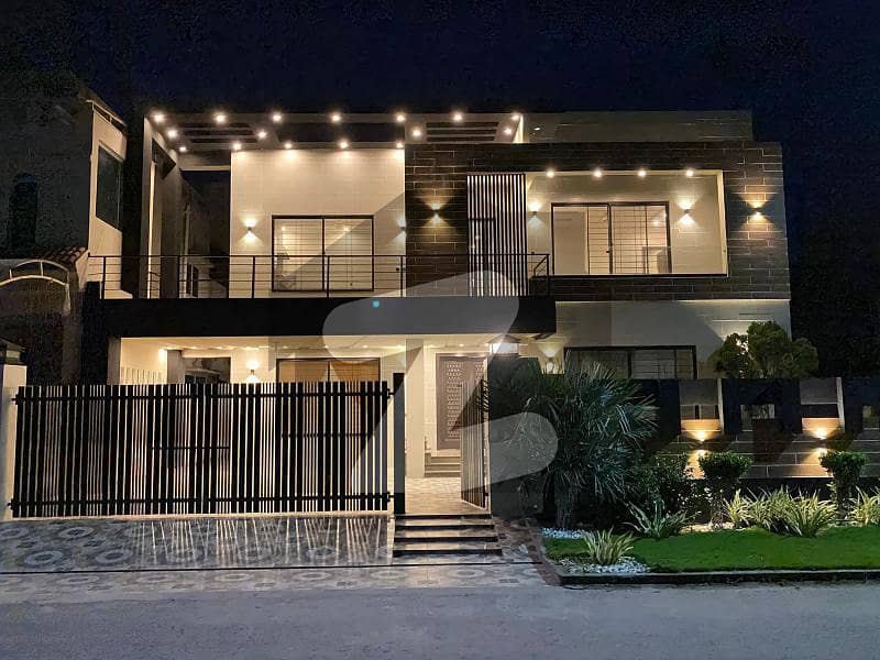1 Kanal Brand New Luxcury House Available For Sale CC Block Prime Location In Citi Housing Gujranwala