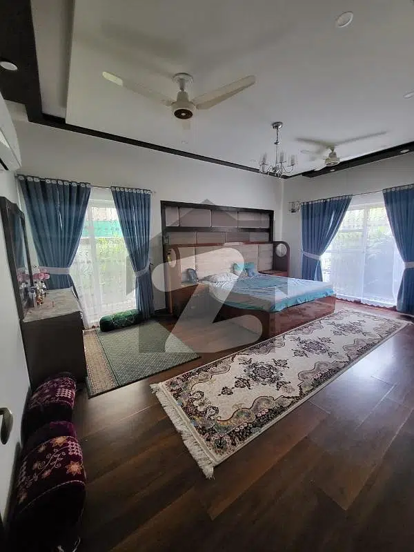 1 Kanal Fully Furnished 7 Bed Bungalow With Full Basement