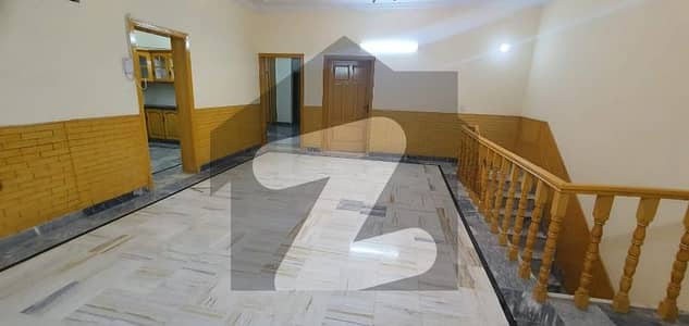 ائیرپورٹ ہاؤسنگ سوسائٹی راولپنڈی میں 5 کمروں کا 8 مرلہ مکان 3.2 کروڑ میں برائے فروخت۔