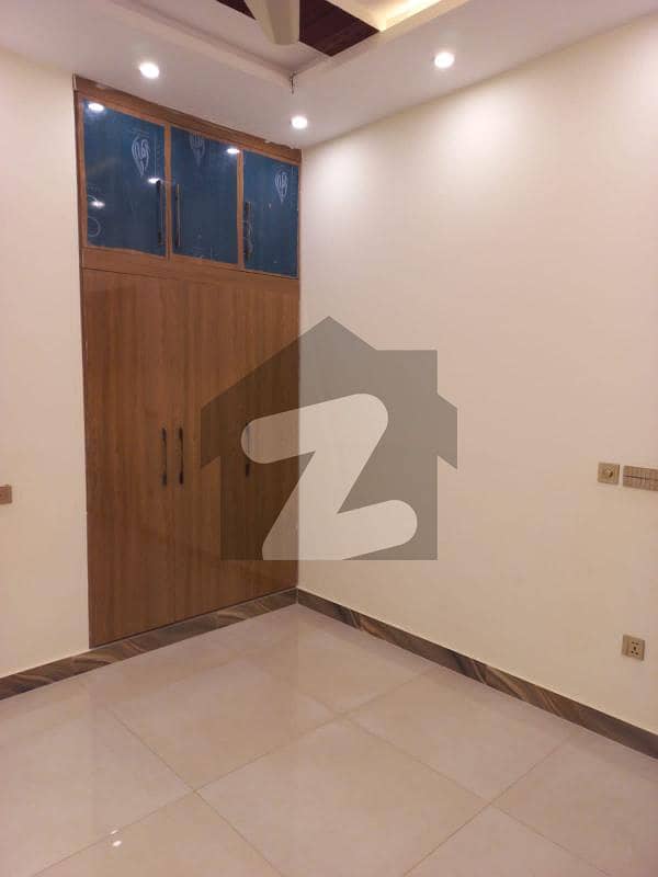 10 Marla HOUSE AVAILABLE FOR RENT IN SEC C1 BAHRIA ENCLAVE ISLAMABAD