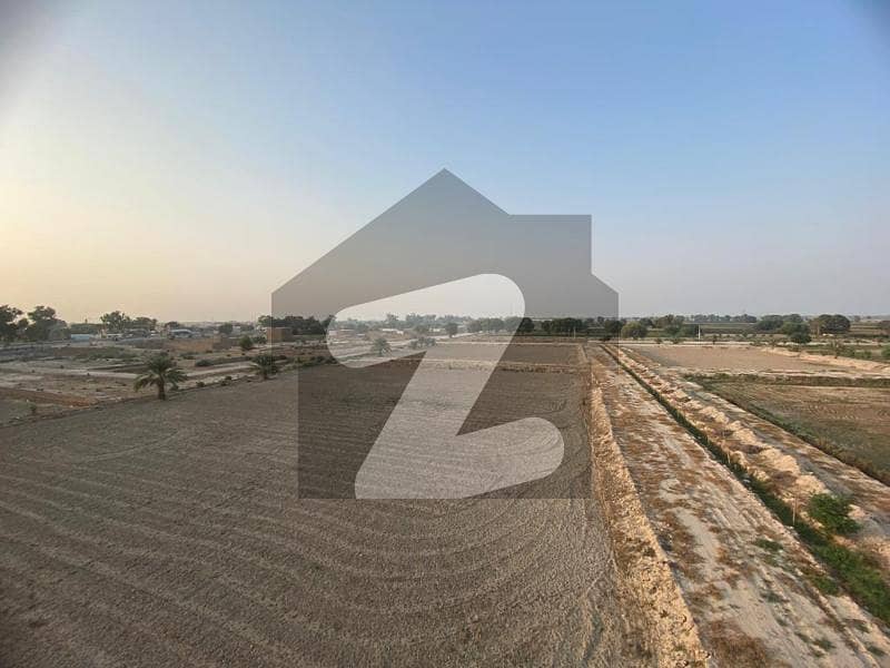 84 Kanal Land Available For Sale