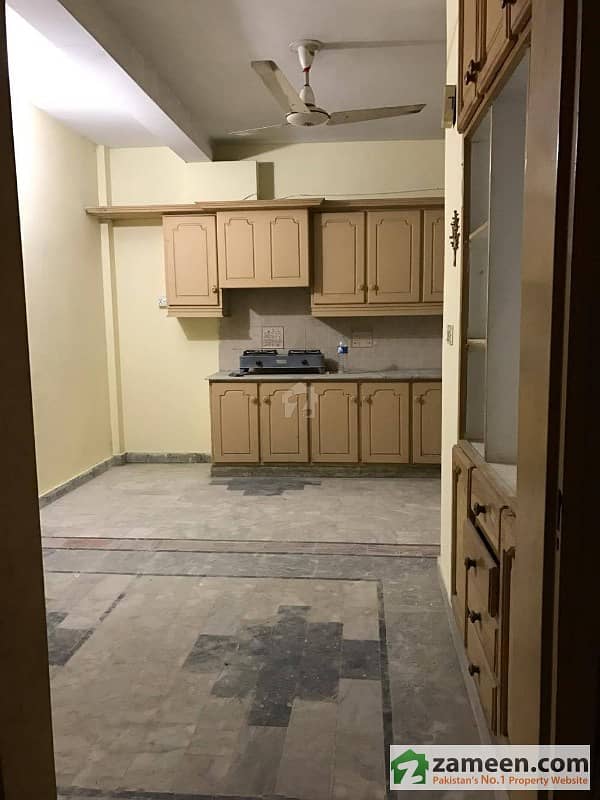 Portion For Rent In E11 E11, Islamabad ID5436677