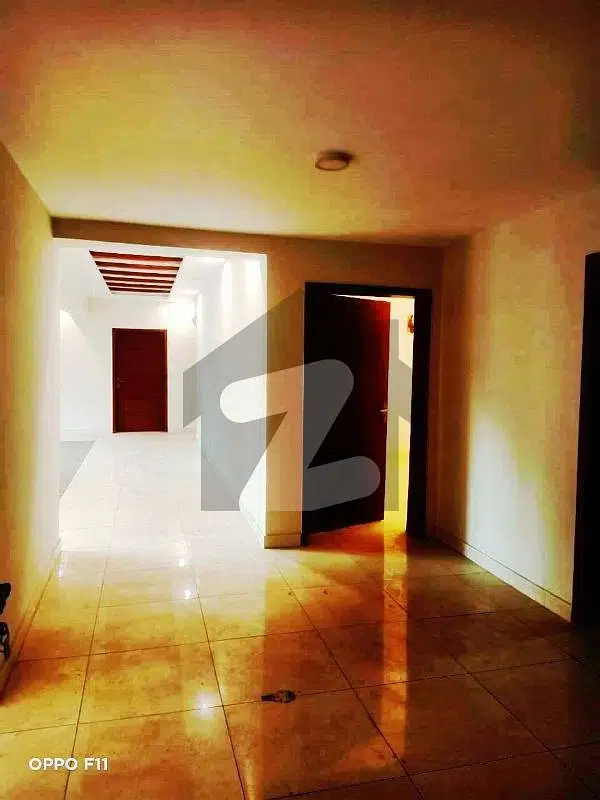 Exclusive Luxury Apartment In Prime Location Modern Design And Immaculate Condition