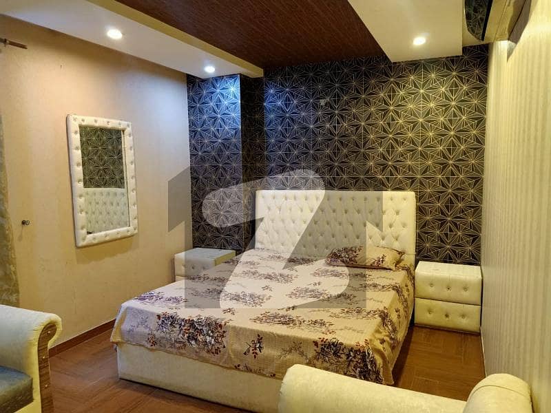 بحریہ ٹاؤن سیکٹر سی بحریہ ٹاؤن,لاہور میں 1 کمرے کا 2 مرلہ فلیٹ 80.0 لاکھ میں برائے فروخت۔