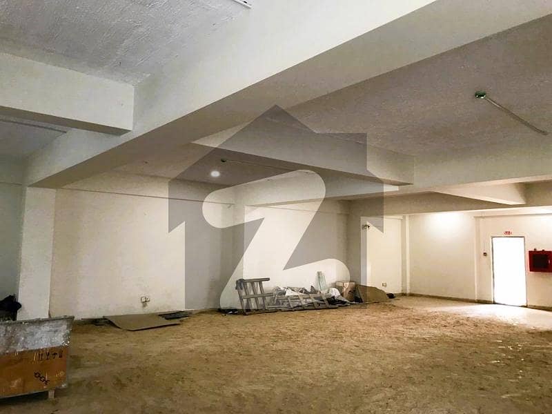 I-9 3,200 Sqr ft Ground Floor Availble For Rent