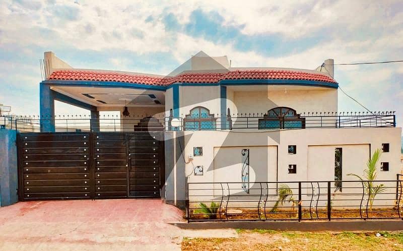 vip house for sale near emam bargaha gulsan abad secter 4