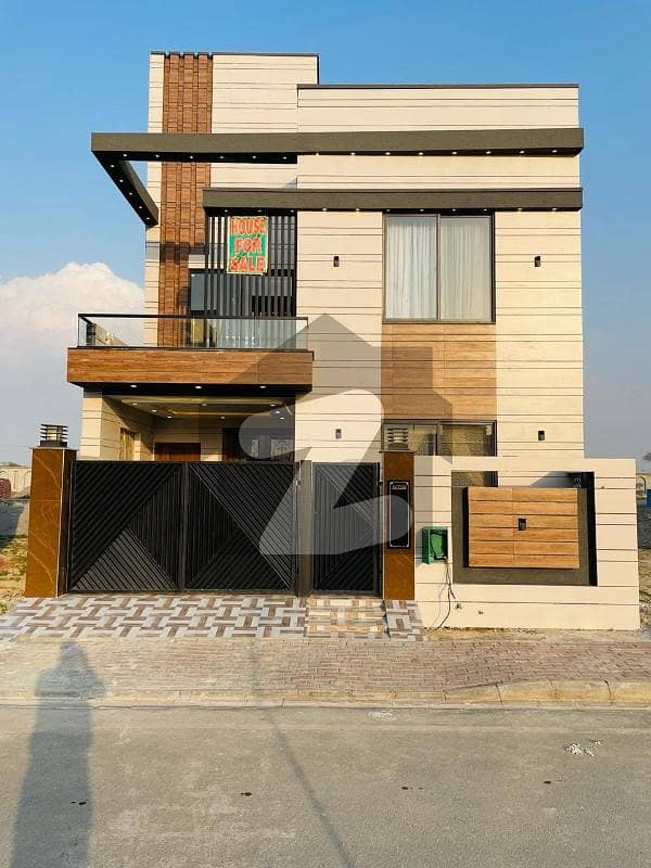 5 Marla Lavish House For Sale In Sector D Bahria Town Lahore