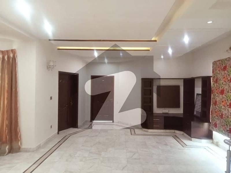 1 Kanal Full House For Rent In DHA Phase 3