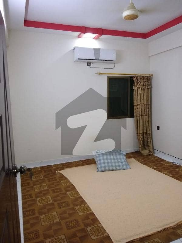 کراچی یونیورسٹی ہاؤسنگ سوسائٹی سکیم 33,کراچی میں 2 کمروں کا 4 مرلہ فلیٹ 1.05 کروڑ میں برائے فروخت۔