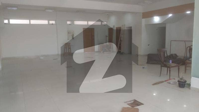 1800 SQFT GROUND AND 1800 SQFT BASEMENT SHOP AVAILABLE FOR RENT IN JAMI COMMERCIAL NEXT TO MAIN ITTEHAD ROAD