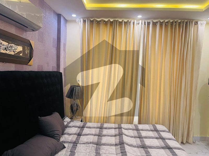 1 BEDROOM FULLY FURNISHED APARTMENT FOR SALE IN SECTOR D BAHRIA TOWN LAHORE