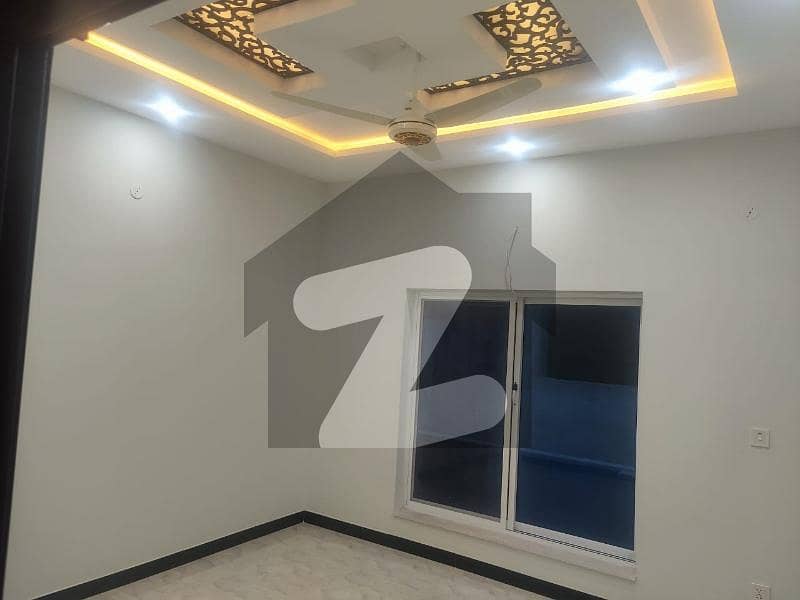 فیصل ٹاؤن - ایف ۔ 18 اسلام آباد میں 4 کمروں کا 7 مرلہ مکان 85.0 ہزار میں کرایہ پر دستیاب ہے۔