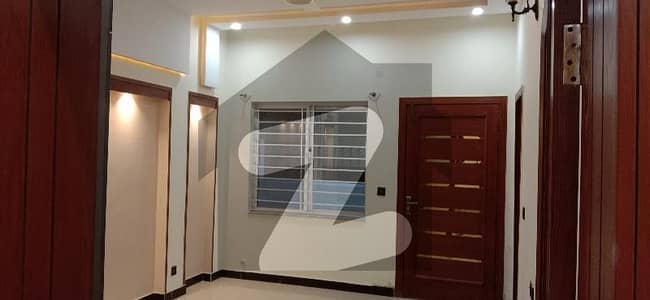 8 Marla Beautiful Double Storey House For Sale G 15 With Water Boring