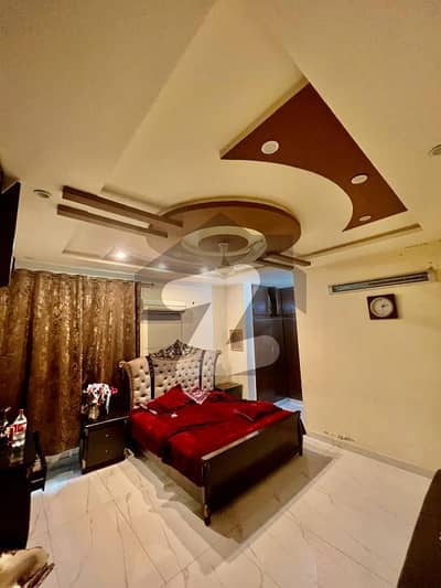 ریونیو سوسائٹی - بلاک بی ریوینیو سوسائٹی,لاہور میں 5 کمروں کا 1 کنال مکان 2.3 لاکھ میں کرایہ پر دستیاب ہے۔