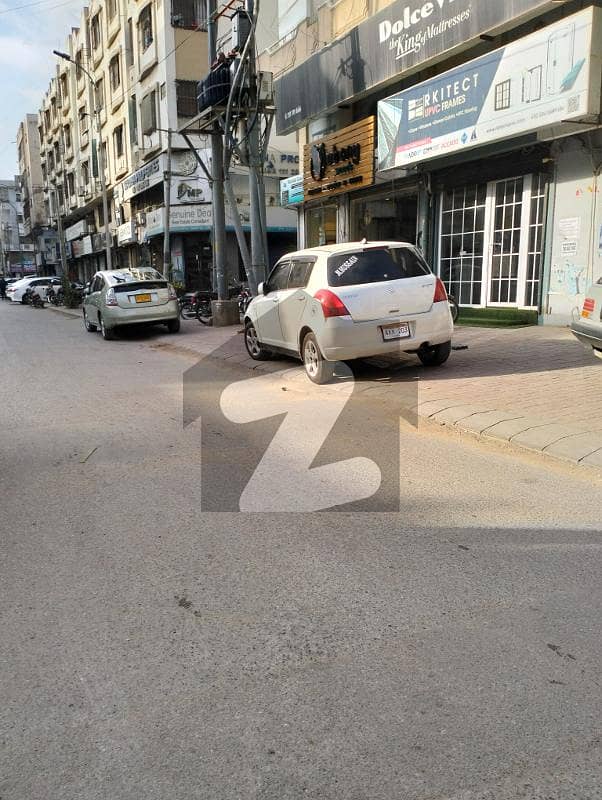 200 SQ YARDS 3-Side Corner Plot On Main Zamzama Boulevard For Sale In Phae-5, DHA Karachi