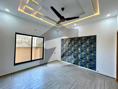 10 Marla Available House For Sale In Rafi Block Bahria Town Lahore
