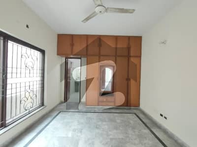 06 Marla 05 Bedrooms House Available For Sale In PAF Officers Colony Lahore