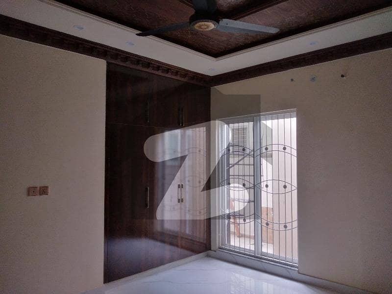 Upper Portion Is Available For Rent In Paragon City