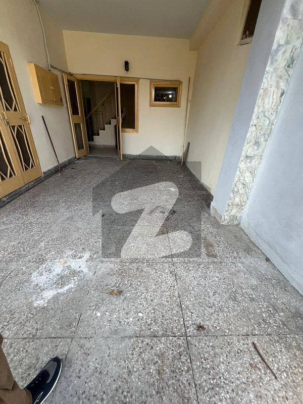 آئی ۔ 9/1 آئی ۔ 9,اسلام آباد میں 5 کمروں کا 7 مرلہ مکان 1.3 لاکھ میں کرایہ پر دستیاب ہے۔