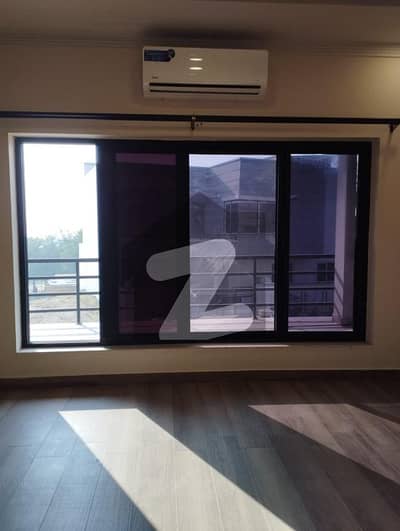 House Of 13 Marla For Sale In Bahria Town Phase 8 - Khalid Block