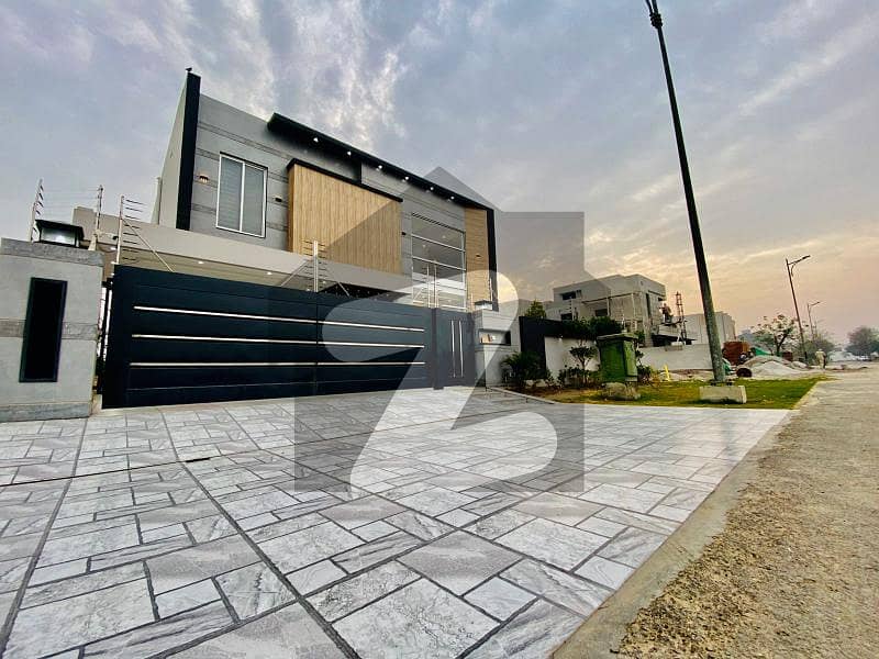 1 Kanal Modern Design Bungalow For Sale In Dha Phase 7 Lahore