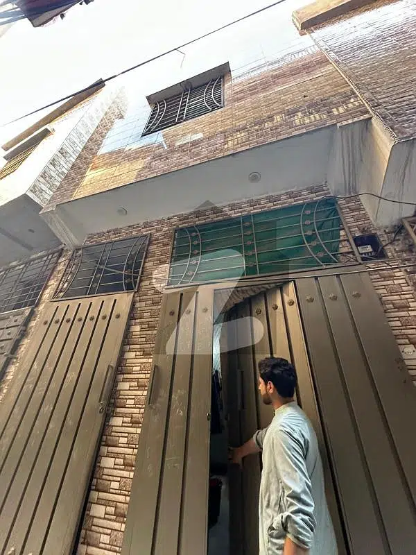 2 Marla House Near Liaqat Bagh Station
