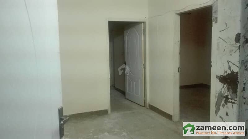 500 Sq Ft Flat For Rent