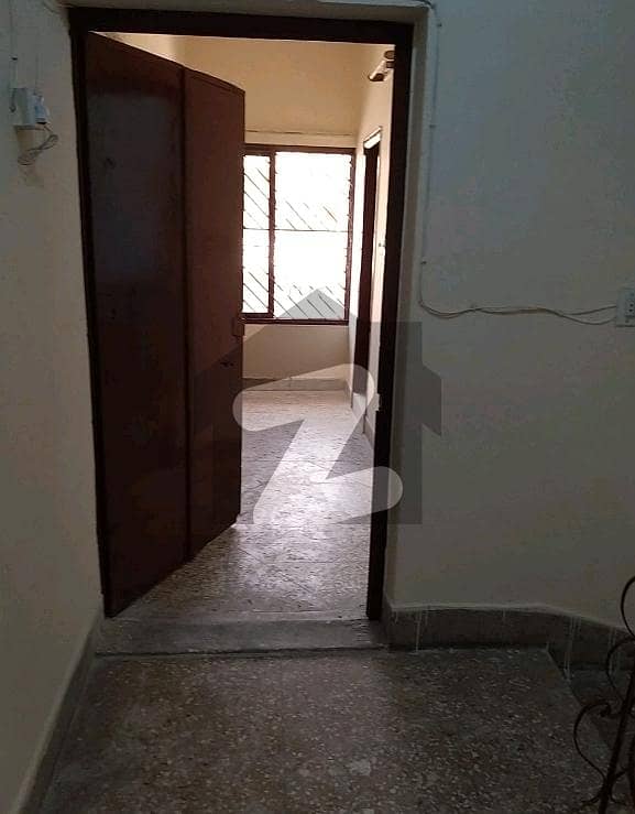 Unoccupied Upper Portion Of 1500 Square Feet Is Available For rent In G-9