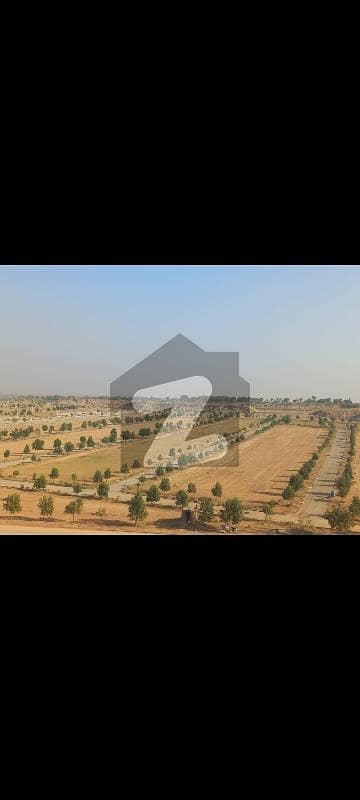 Develop Plot Ready For construction
Main Expressway 120Ft Road