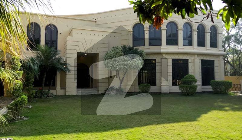 4 Kanal Luxury House Is For SALE In F-6 Islamabad