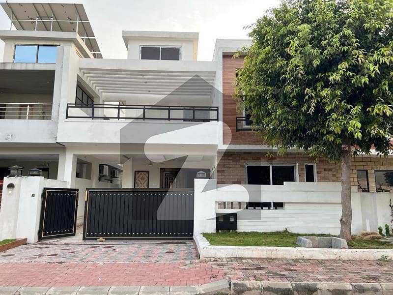 Sector C3 10 Marla House For Sale In Bahria Enclave Islamabad