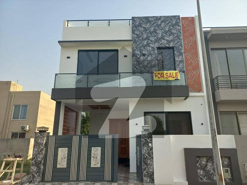 5 MARLA SUPER HOT LOCATION BRAND NEW HOUSE FOR SALE IN DHA RAHBAR BLOCK M