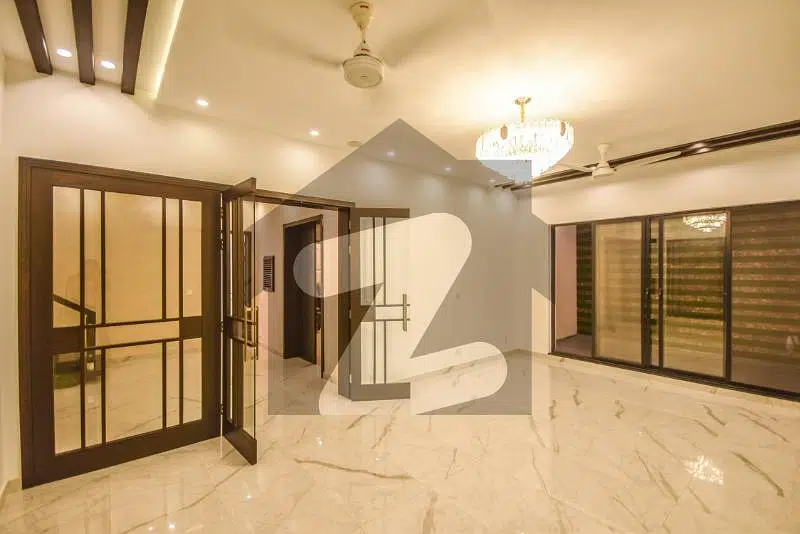 1 KANAL BRAND NEW Upper Portion FOR RENT IN DHA PHASE 6 HOT LOCATION