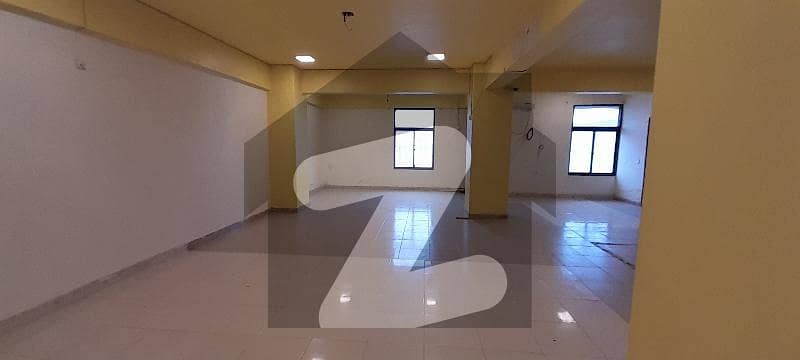 1231 Sq FEET Office IS AVAILABLE For Rent