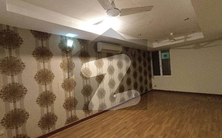 F-11 Markaz Executive Heights 3Bed Apartment For Sale