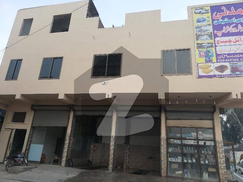 Office for rent in main Johar town Sahiwal