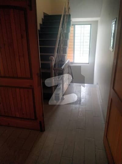 2 KANAL FULL HOUSE FOR RENT IN SUI GAS PHASE 1